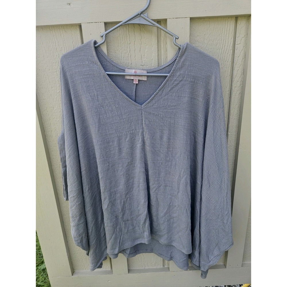 Laurie FELT grey, textured v-neck oversized, slouchy silhouette dolman TOP M/L